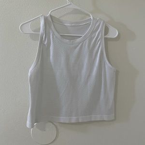 Lululemon white cropped muscle workout top